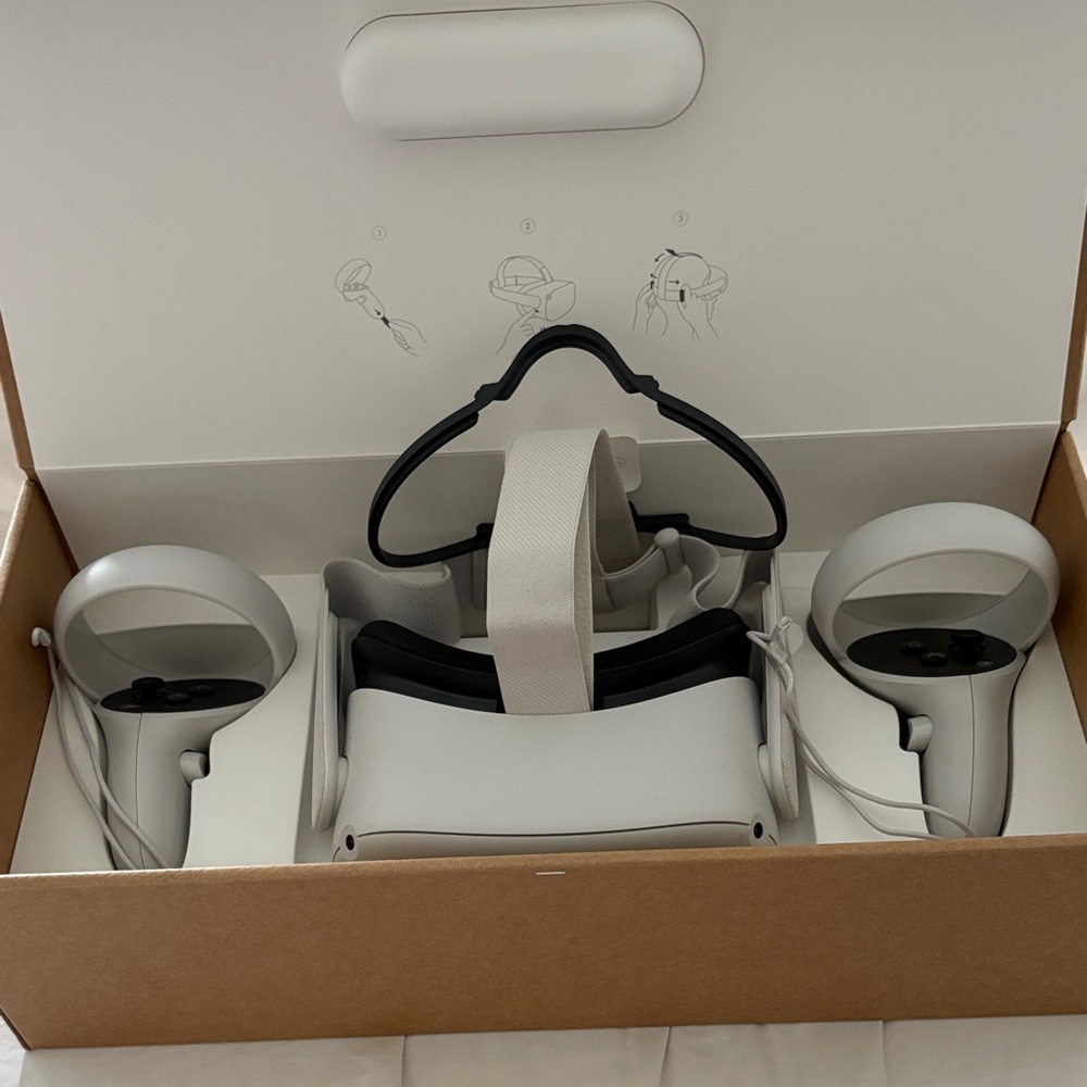 Oculus Meta Quest 2 VR Headset